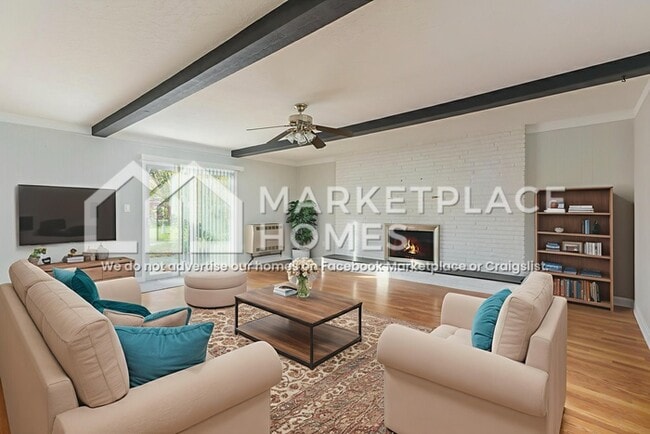 Building Photo - 25161 Patricia Ave