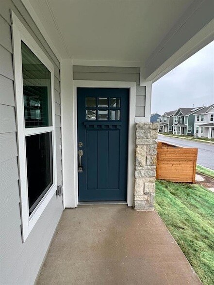 Foto del edificio - 346 Carmello