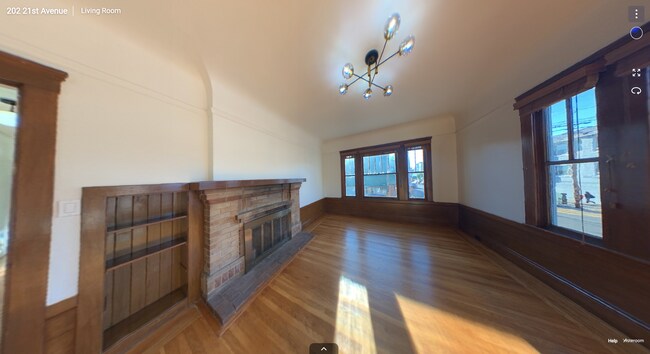 Building Photo - 202 21st Ave