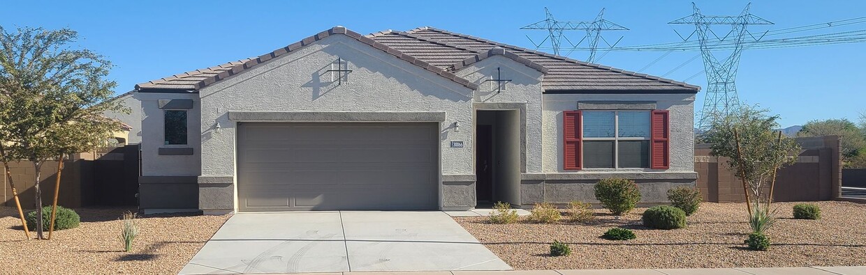 Primary Photo - 4 Bedroom, 3 Bathroom Luxury Home in Torte...