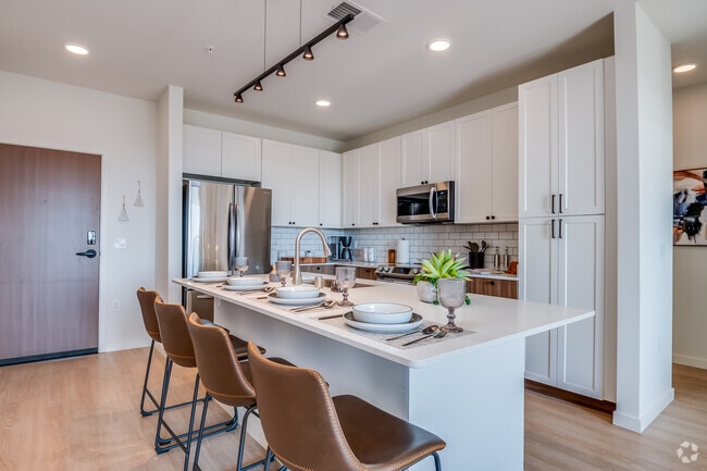 Interior Photo - 2929 on Mayfair