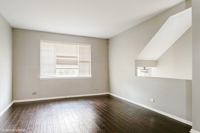 Foto del edificio - 3405 Ravinia Cir