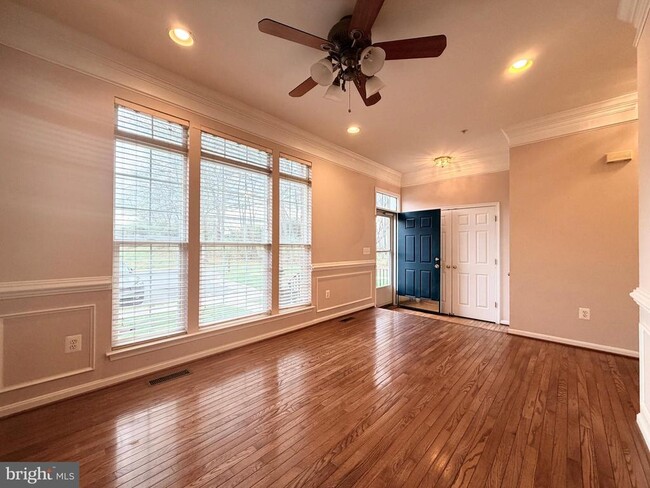 Foto del edificio - 18722 Broken Oak Rd