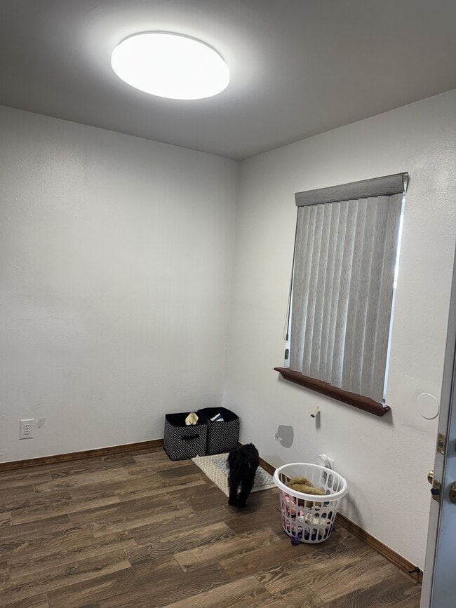 Building Photo - 1209 N Ironwood Pl