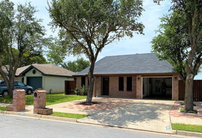 Foto del edificio - 3Bed/2 Bath Well kept and Upgraded! ( Mcallen TX )