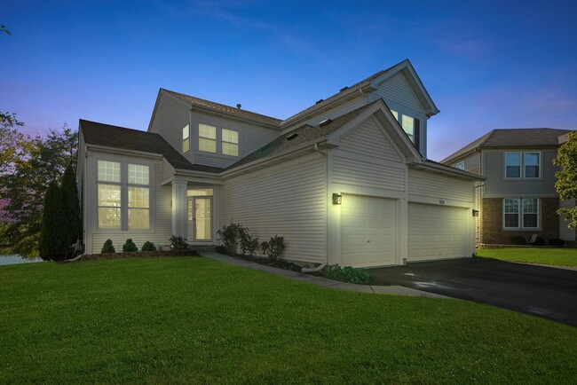 Building Photo - 3251 Thunderbird Ct E