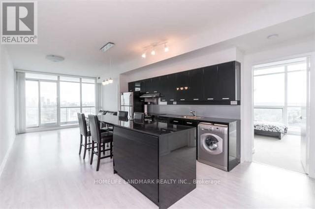 Building Photo - 33 Singer Ct