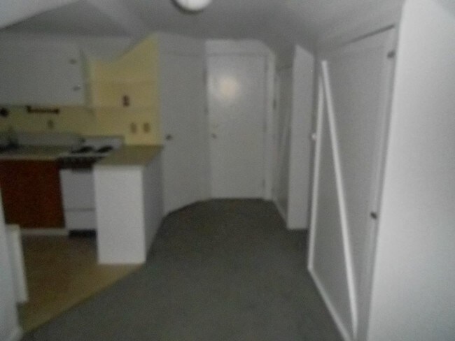 Building Photo - Studio Apartment