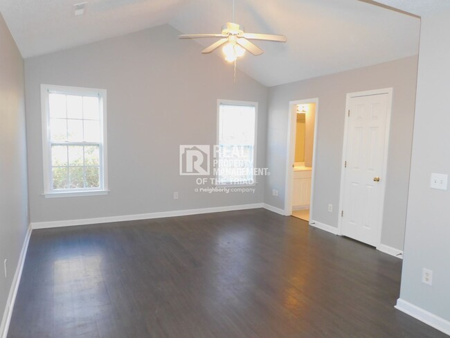 Foto del edificio - Cute 3 Bedroom/2 Bath Home in Greensboro 2...