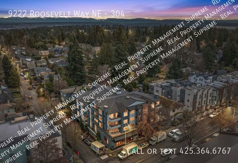 Foto principal - 9222 Roosevelt Way NE
