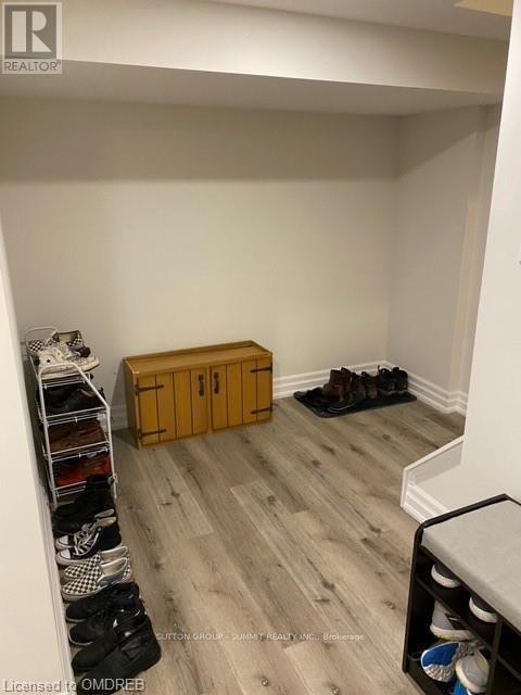 Photo du bâtiment - 482 E 37th St