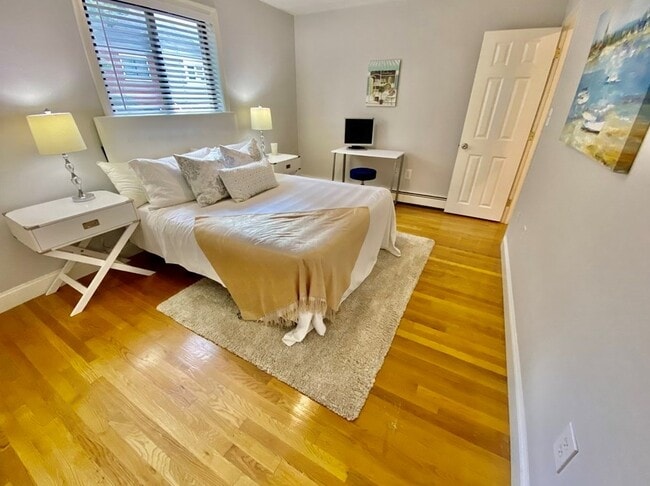 Building Photo - 7 Mortimer Pl