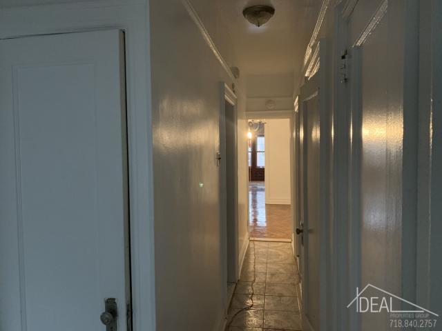 Foto principal - 2 bedroom in brooklyn NY 11210
