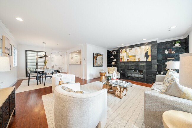 Foto del edificio - 870 North Point St