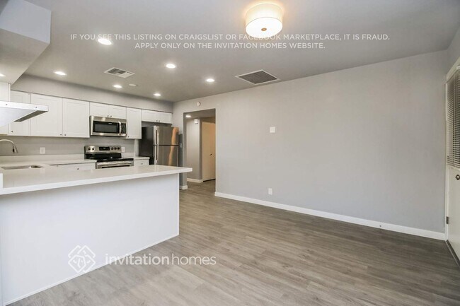 Foto del edificio - 1184 N California St