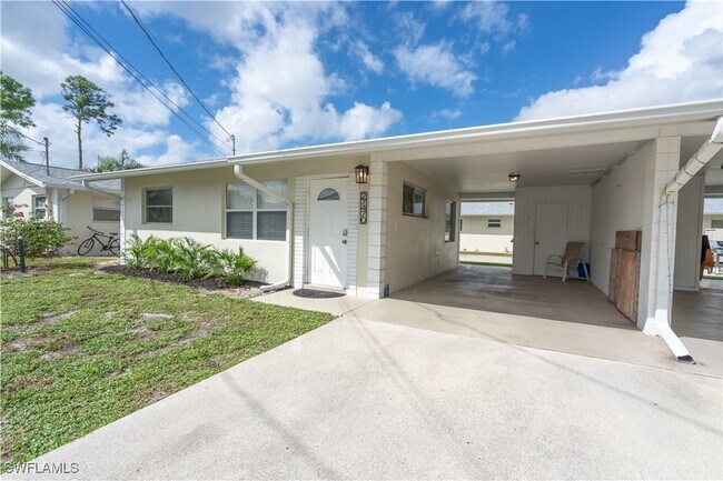 Foto del edificio - 27470 Village Garden Way