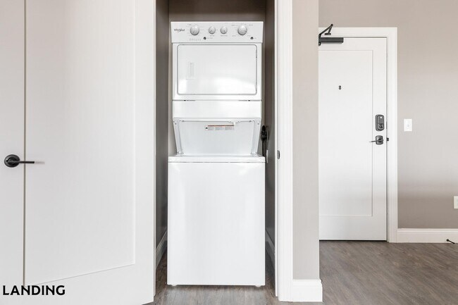 Foto del edificio - 50 S Grant Ave