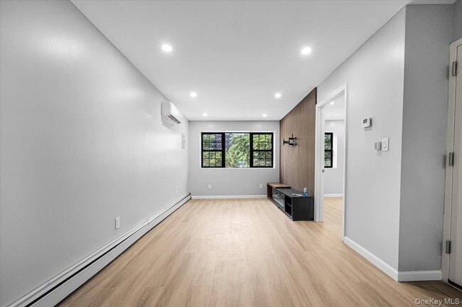Building Photo - 1425 Prospect Pl