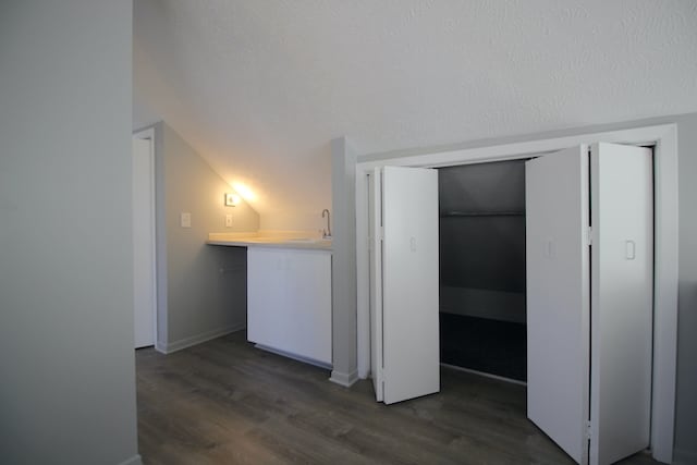 Foto del edificio - 2040 E St-