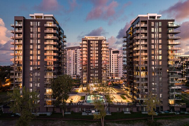 Photo du bâtiment - Vue du Fleuve Brossard Apartments