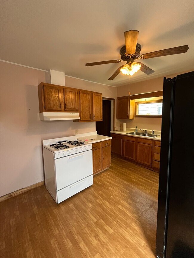 Foto del edificio - 2 Bed, 1 Bath Single Family House in East ...