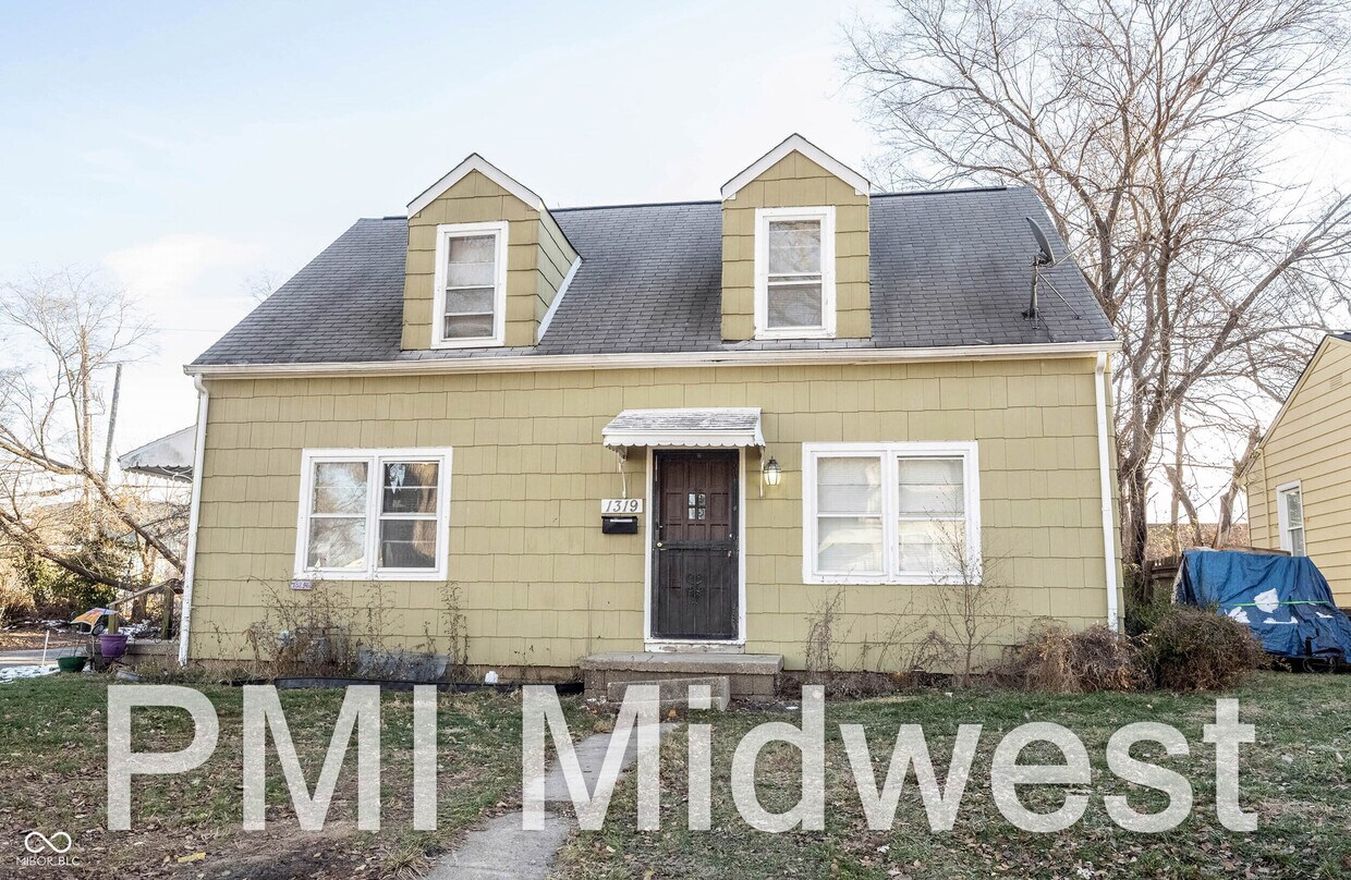 Primary Photo - 1319 N Alton Ave