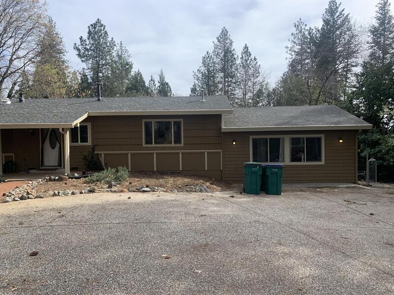 Primary Photo - 11591 Ridge Rd