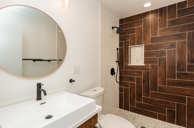 Foto del edificio - 10454 S Claremont Ave
