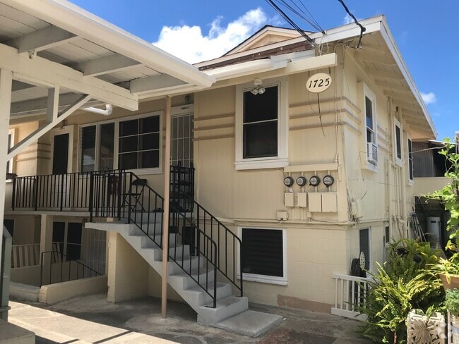 Building Photo - 1725 Hoe St