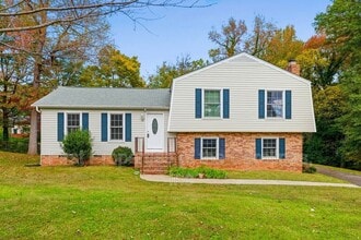 Building Photo - 810 Applegate Ct