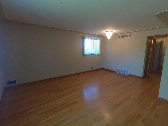 Building Photo - Corner Lot Brick Ranch in Broomfield, CO!