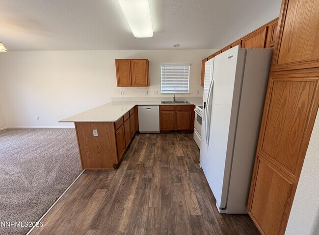 Foto del edificio - 17725 Davenport Ln