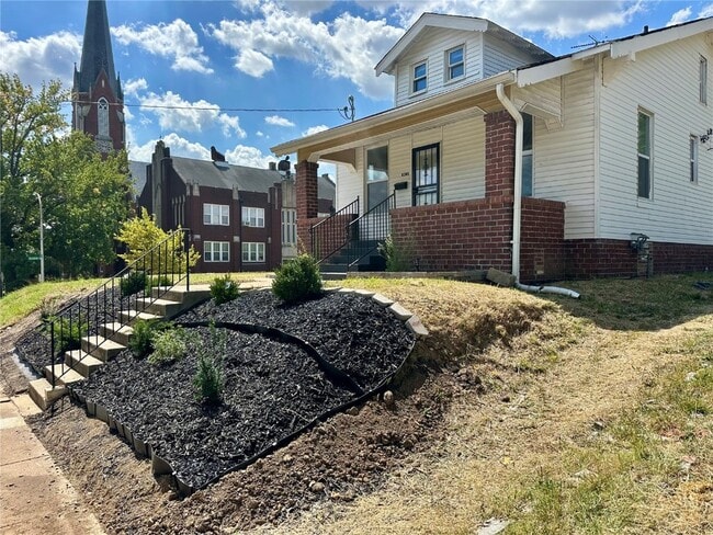 Building Photo - 8201 Church Dr