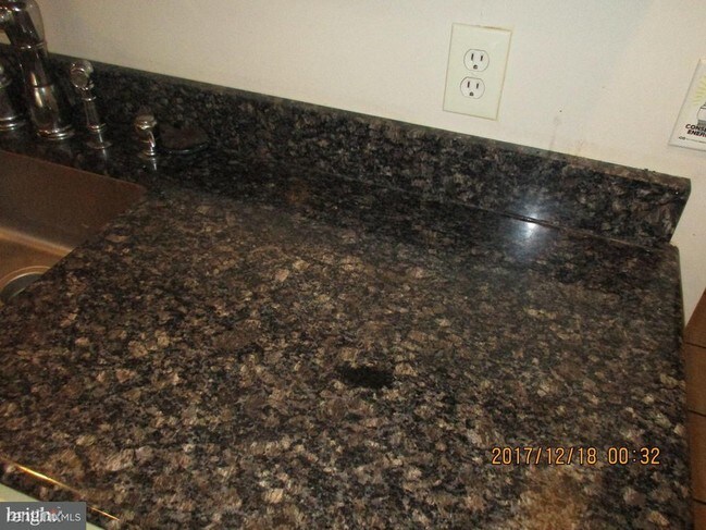Foto del edificio - 2 br, 2 bath House - 1268 Washington Blvd