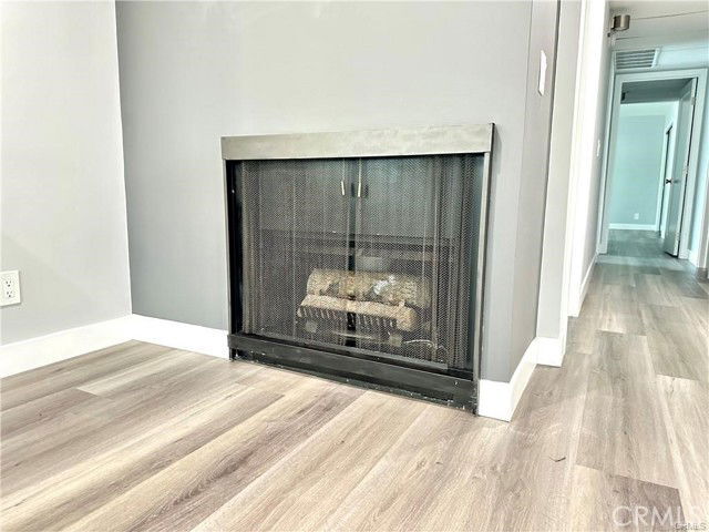 Foto del edificio - 4704 Park Granada