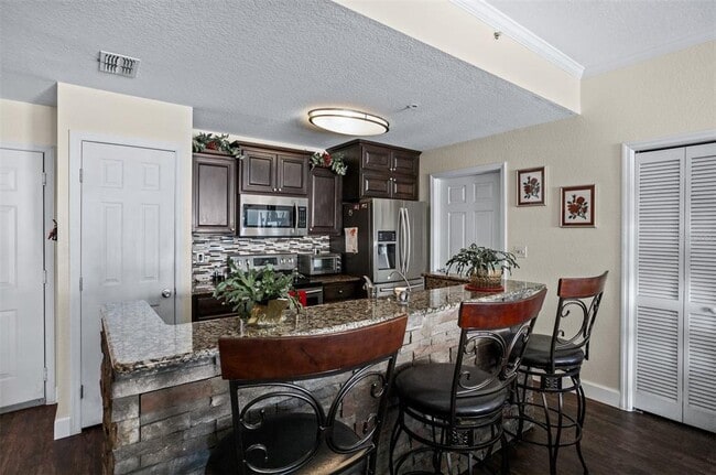 Building Photo - 700 S Harbour Island Blvd