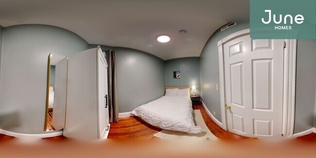 Building Photo - ROOM ONLY in 7-bed/2.0-bath Home