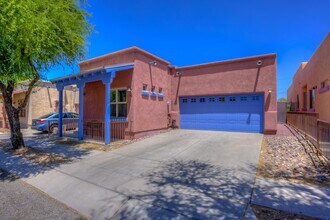 Building Photo - 64 N Rayburn Pl