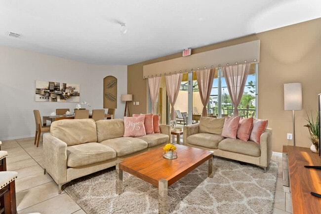 Building Photo - 4678 Terrasonesta Dr