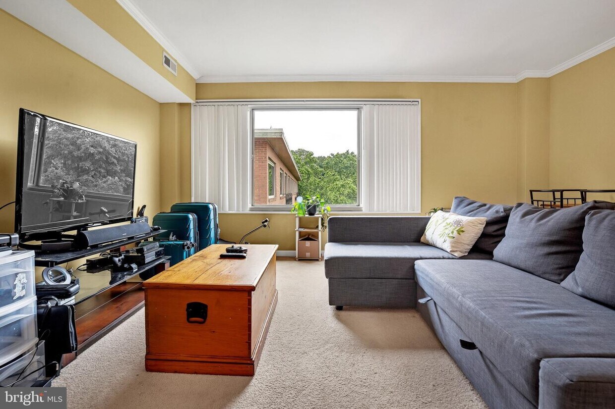 10570 Main St Unit 509, Fairfax, VA 22030 Room for Rent in Fairfax