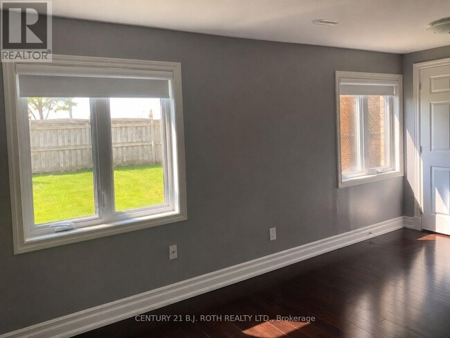 Building Photo - 108 Succession Crescent