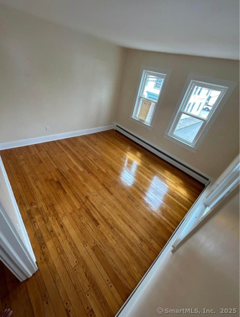Building Photo - 12 Trumbull St