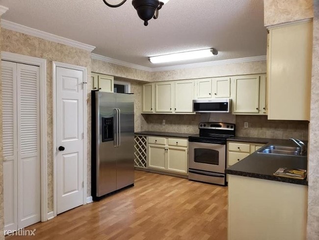 Building Photo - 3 br, 2 bath House - 136 S Bermuda Run Dr