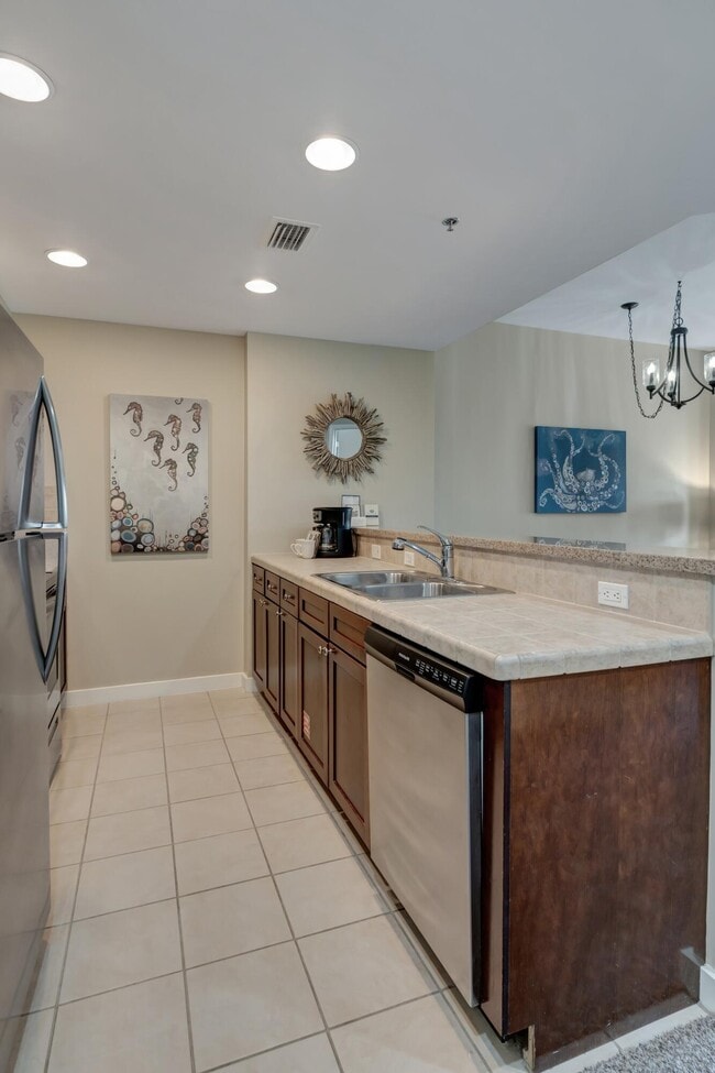 Building Photo - 5002 S Sandestin Blvd