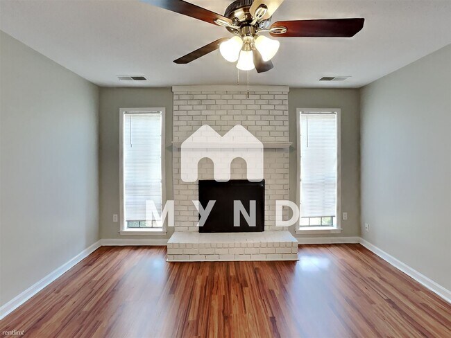 Foto del edificio - 3 br, 2 bath House - 7301 Hollorn Ln
