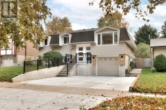 Building Photo - 170 Wheatfield Crescent