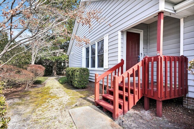 Foto del edificio - Charming home located in Heart of Wilmington