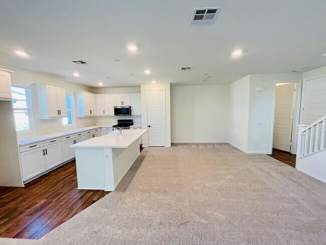 Foto del edificio - 27467 Longview Pl