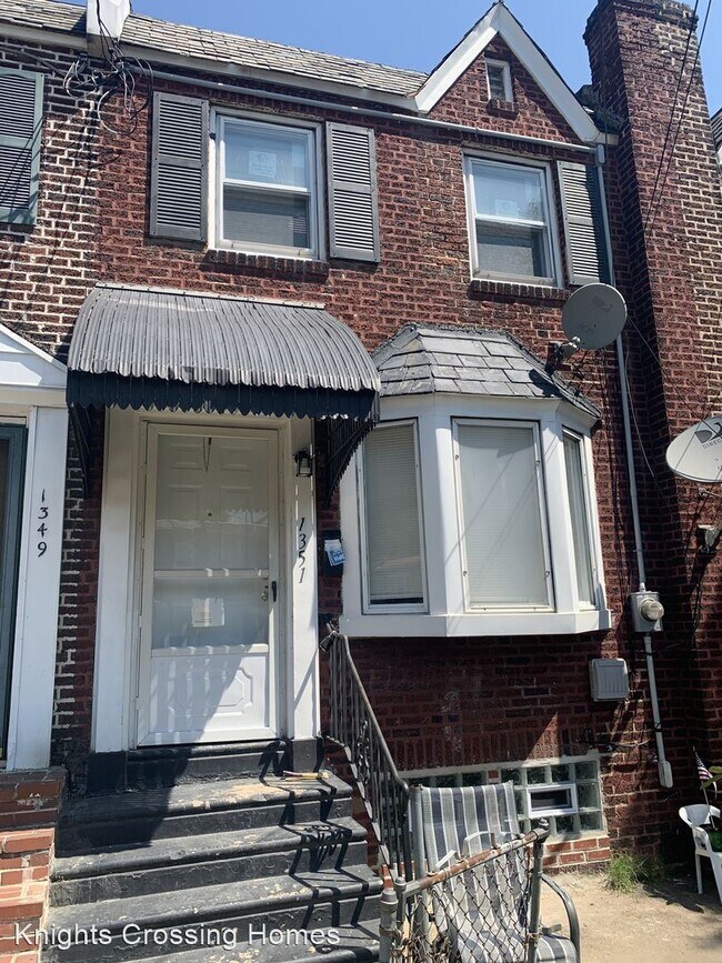 Building Photo - 3 br, 1 bath House - 1351 Chase Street