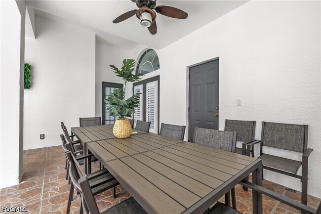 Foto del edificio - 2250 SW 20th Ave